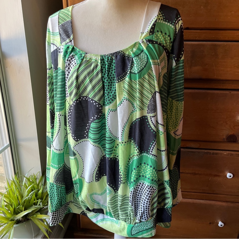 Cato 26/28 Blouse Green Black White Banded Roomy